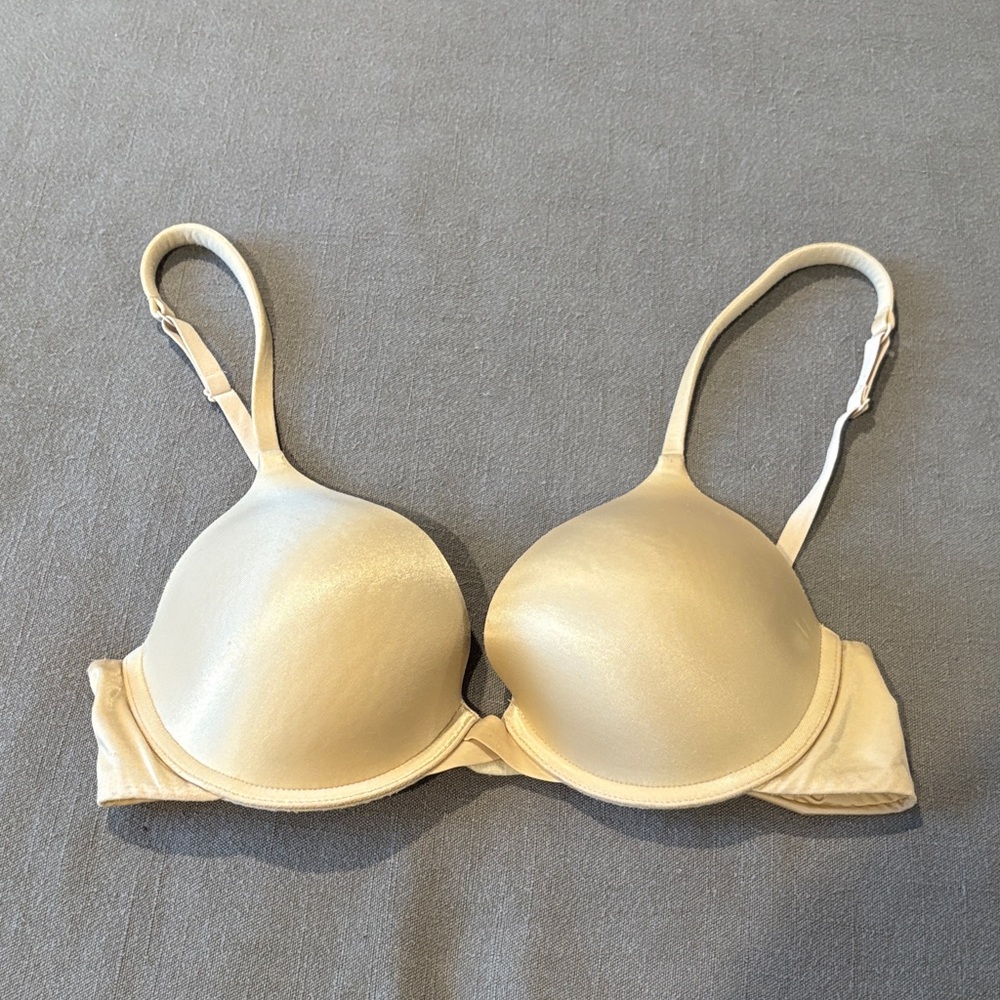 Victoria’s Secret Full Coverage Bra